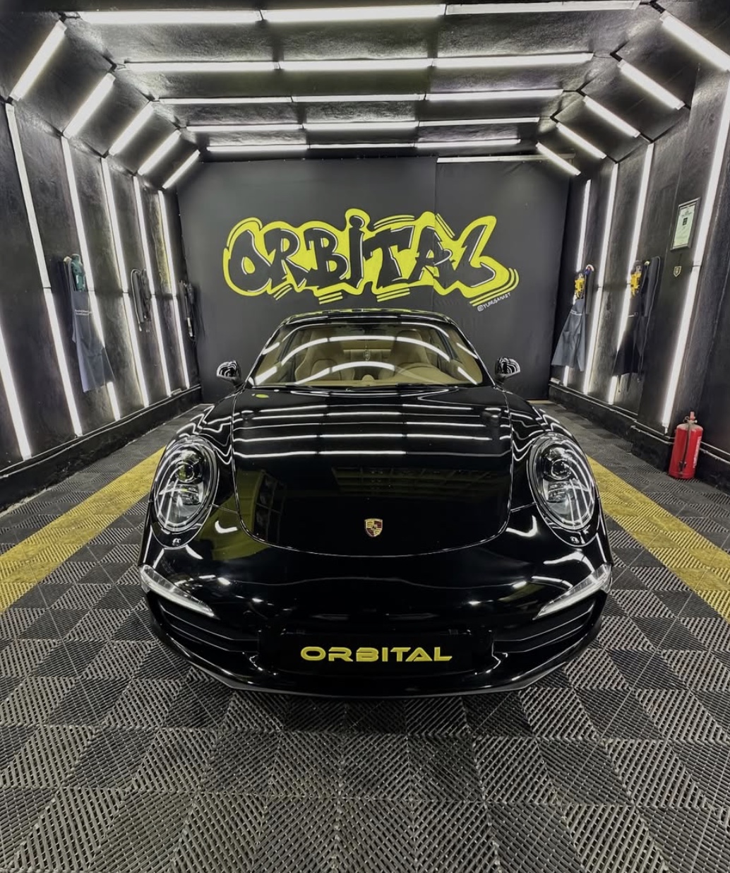 Porsche 911
