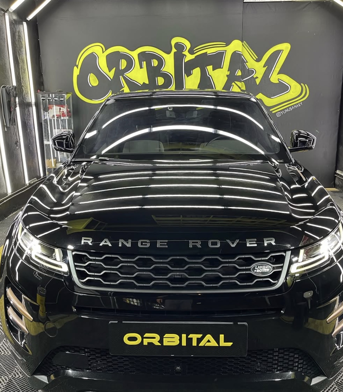 Seramik & Grafen Kaplama — Range Rover Velar 9H Koruma